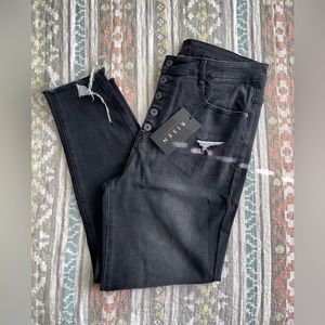 NWT Risen Button Fly Distressed Denim in Black